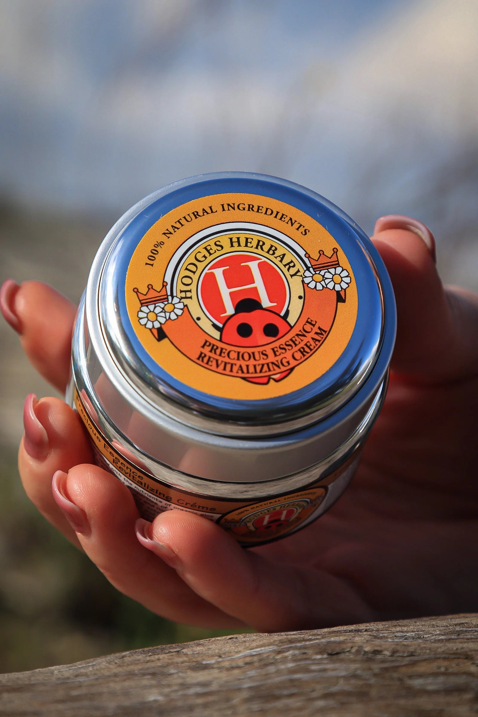 Precious Essence Revitalizing Crème