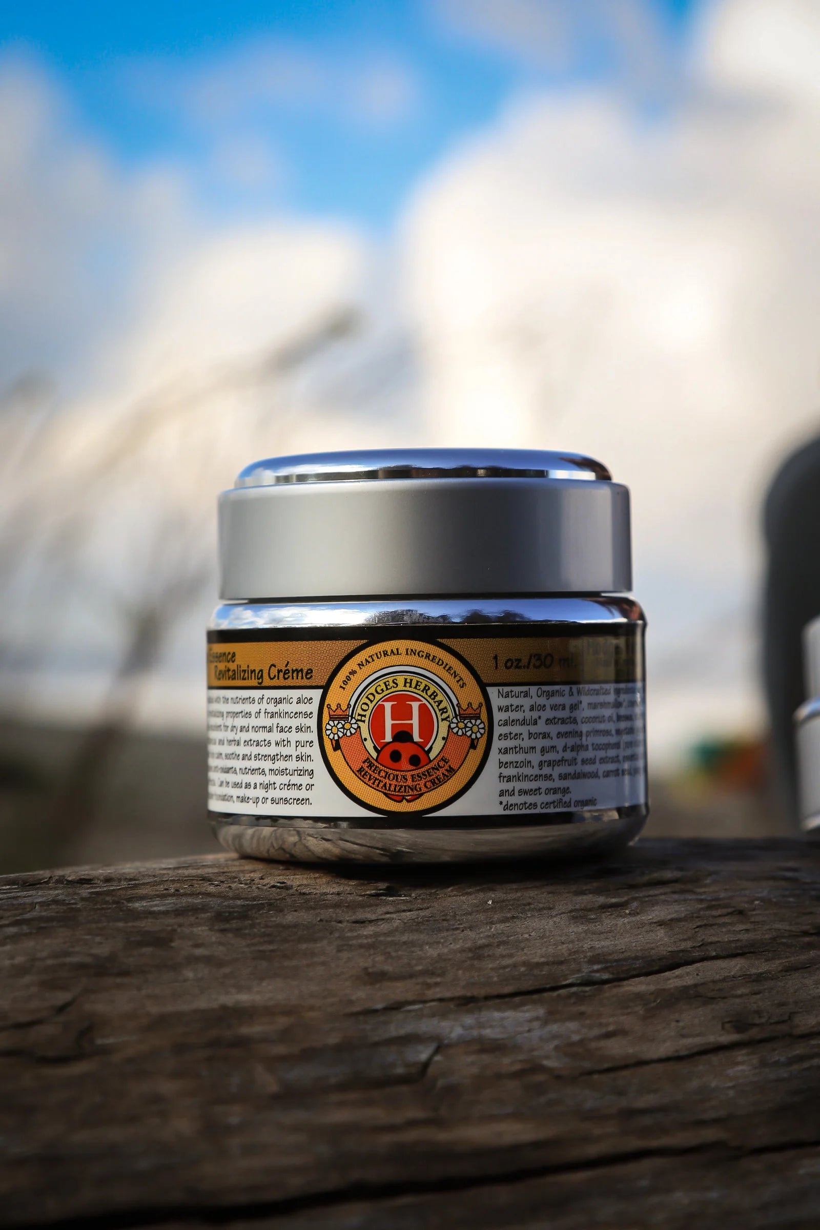 Precious Essence Revitalizing Crème